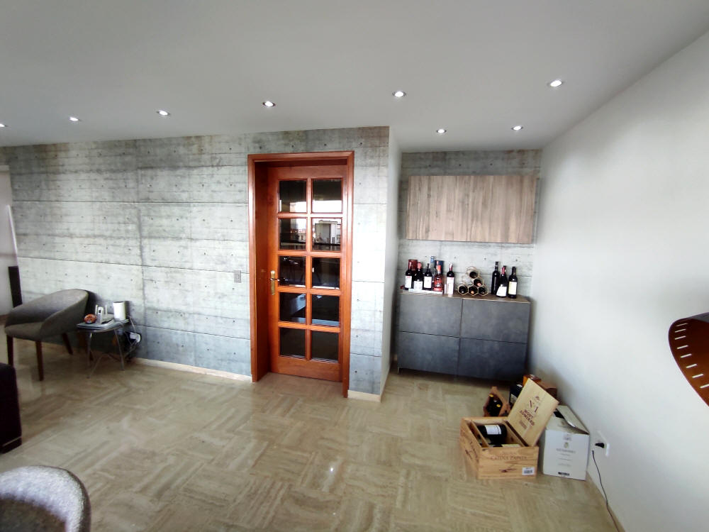 Impecable apartamento en Colinas de Valle Arriba, muy bien ubicado y con excelente vista, actualizado, listo para mudarse, zona segura y tranquila