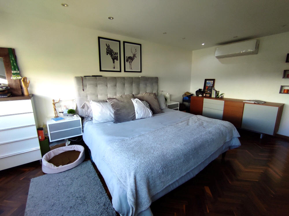Impecable apartamento en Colinas de Valle Arriba, muy bien ubicado y con excelente vista, actualizado, listo para mudarse, zona segura y tranquila