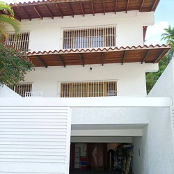Venta Casa Santa Marta Caracas, excelente ubicacin en calle ciega con caseta de control y vigilancia