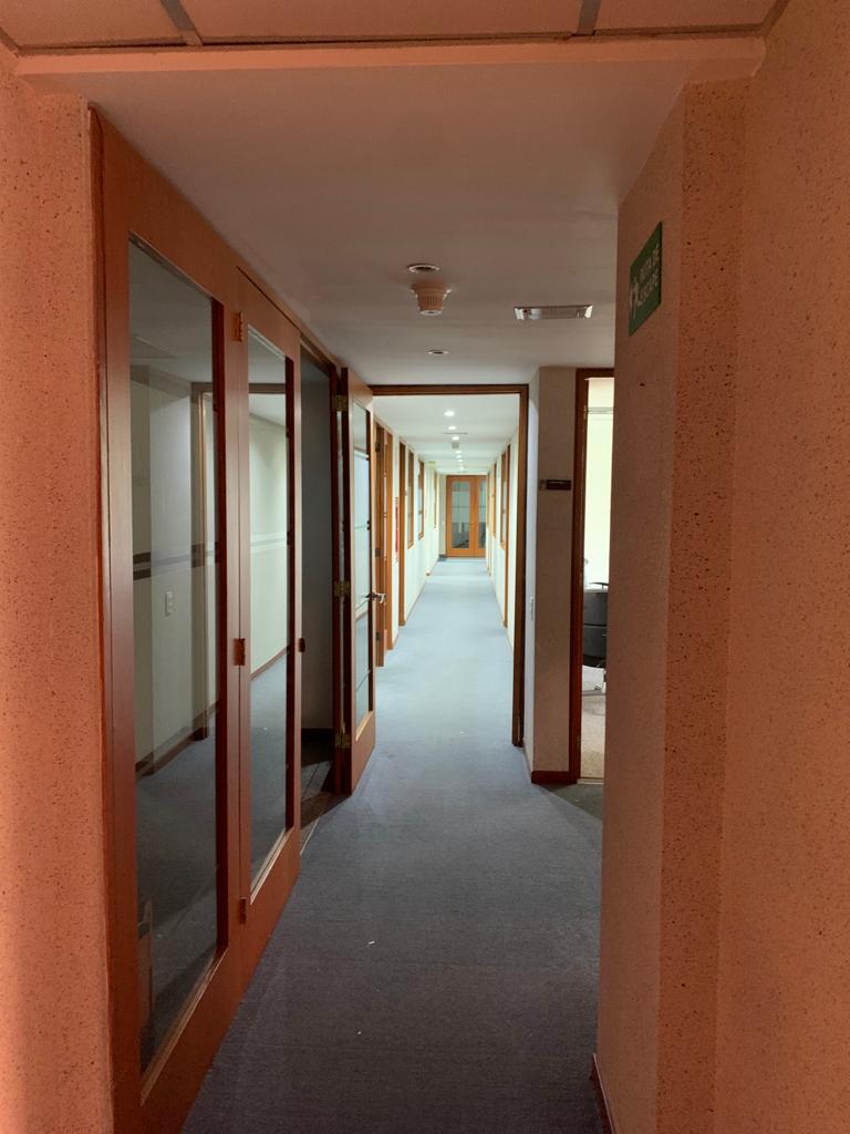 Venta, Oficina, La Castellana IASA, excelente ubicacin